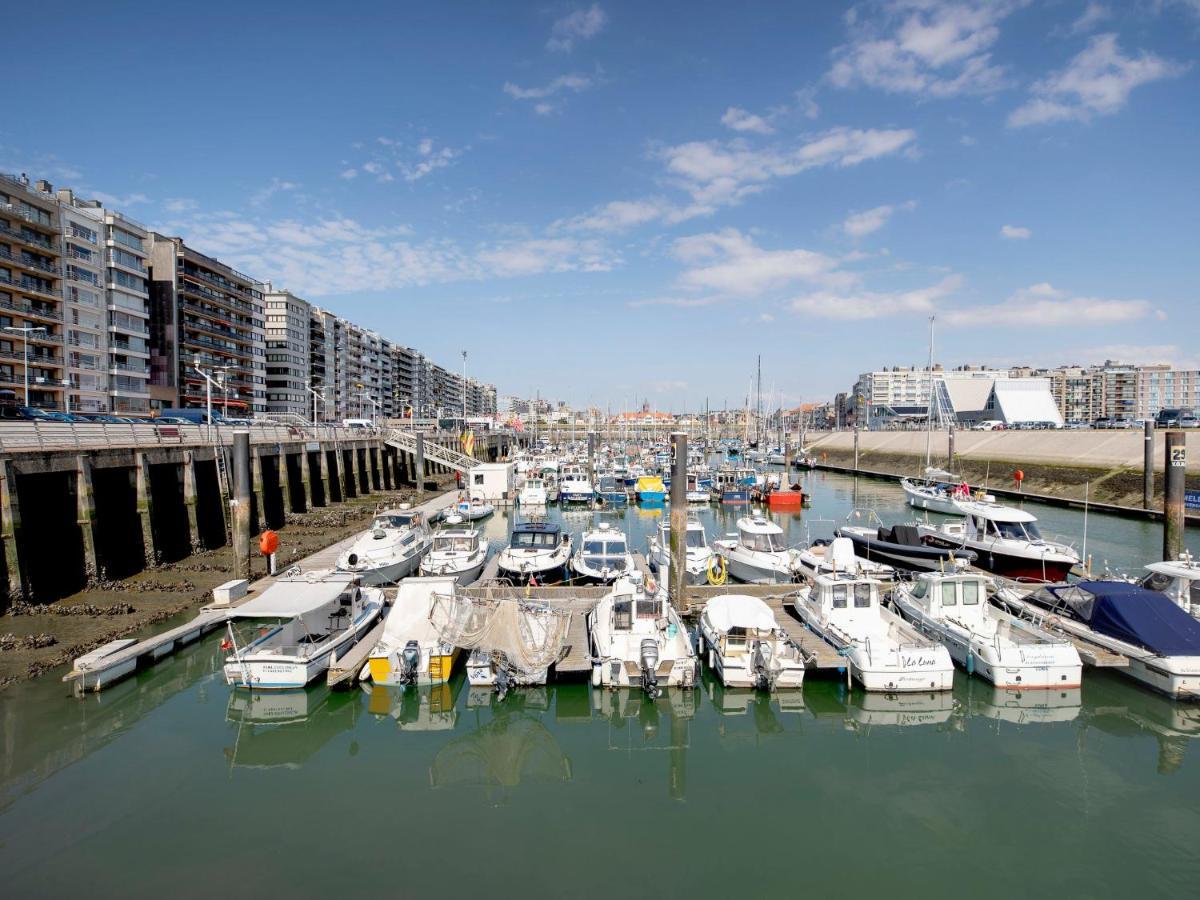 Apartment Railway To The Beach By Interhome Blankenberge Exteriör bild